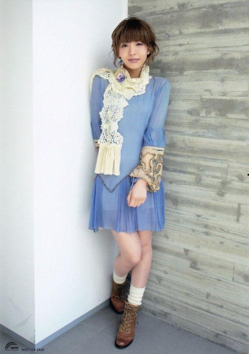 丰崎爱生 照片,青春活力与艺术魅力的完美融合